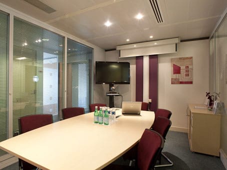 Regus - Paris, Pont de Neuilly - 171b Avenue Charles de Gaulle - Neuilly sur Seine, Paris image 7