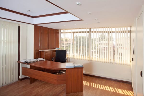 Golden Square Business Centre - Vittal Mallya Road - Bangalore, 560001 image 6