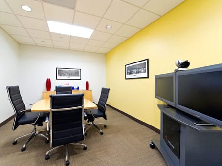 Regus - 800 W. Sam Houston Parkway N, Houston - TX image 6