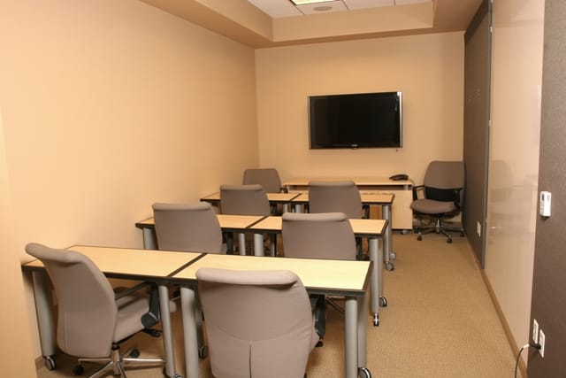 West Park Executive Suites - 672 West 11th Street, Tracy - CA image 7