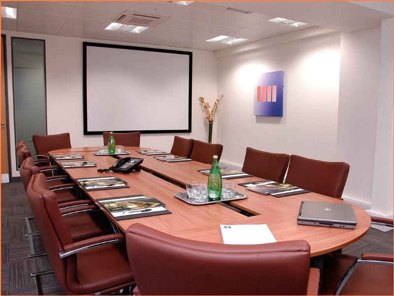 Hubspace - Devonshire House - Honeypot Lane, HA7 - Stanmore image 3