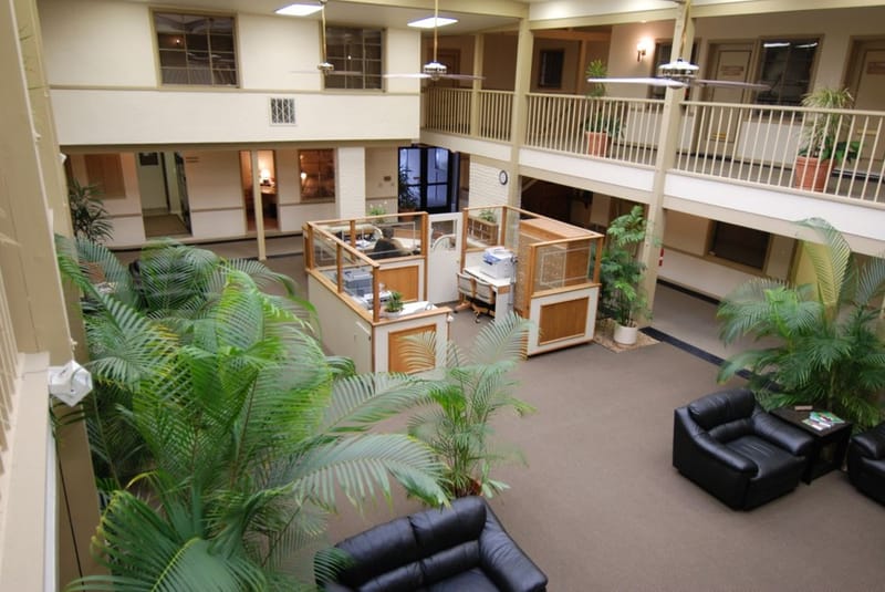 Citizens Business Center - 2740 Fulton Ave, Sacramento - CA image 3