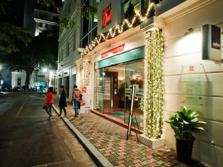 Regus - Hanoi Press Club - 59A Ly Thai To Street - Hoan Kiem District - Hanoi image 2