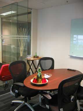 The Nomad Offices, Gemadept Tower - 2Bis-4-6 Le Thanh Ton Street, Ho Chi Minh City - Vietnam image 4