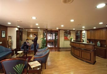 DBS Club - Nariman Point, Raheja Chambers - Mumbai image 2