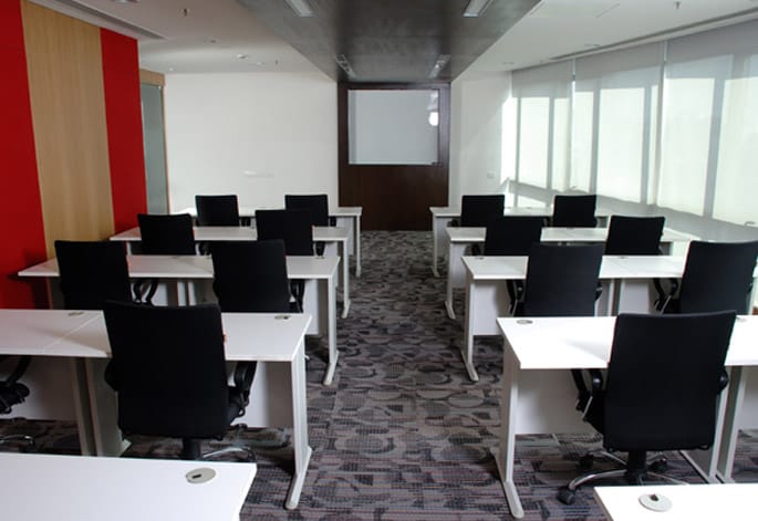 Vatika Group - Road No. 12, Banjara Hills, Hyderabad - India (No Virtuals) image 3