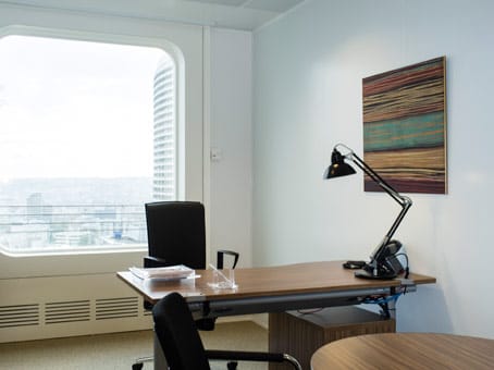 Regus - Paris La Défense, Tour Ariane - Place de la Pyramide, La Defense, Paris image 4
